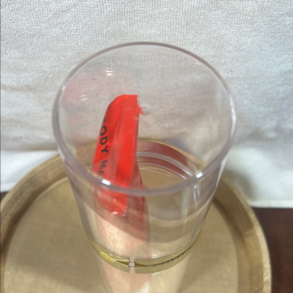 TRULY Red Body Mask with Gold Cap - Picture 4 of 10